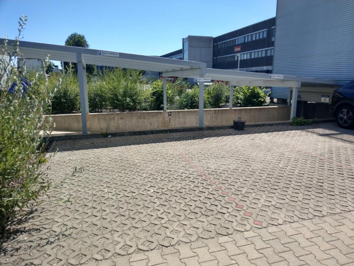 Airport Park Hotel Muc ฮอลเบิร์กมูส ภายนอก รูปภาพ